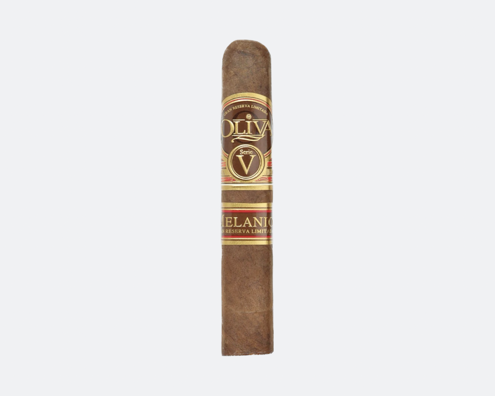 Oliva Serie V Melanio Petit Corona